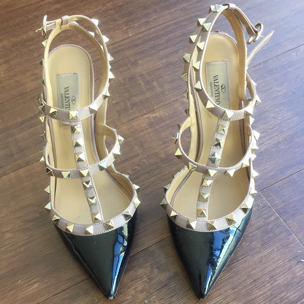 Valentino rockstud pumps